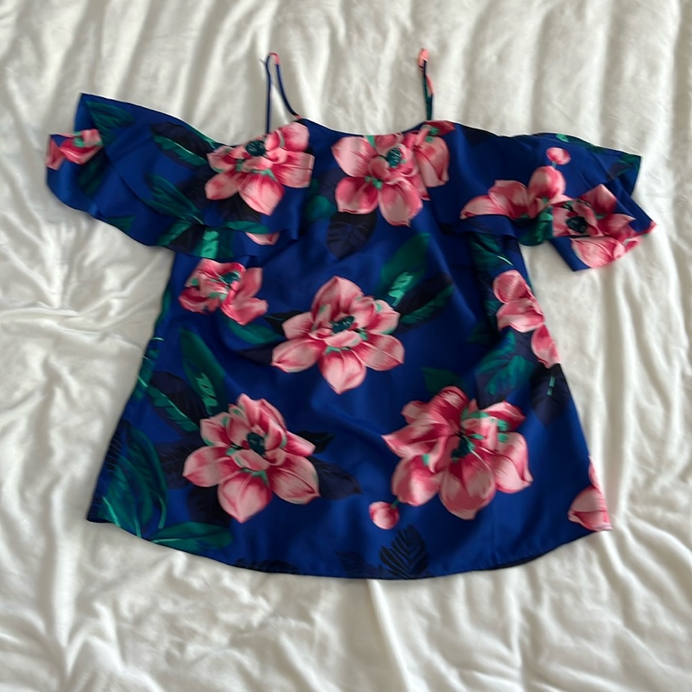 Banana republic tropical shirt, M